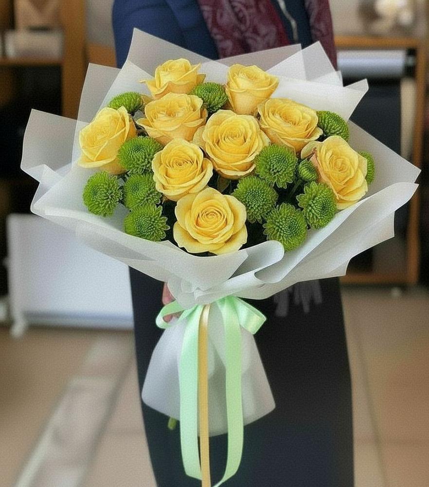 Букет цветов из: Хризантемы и Розы в Гарболово