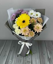 Букет цветов из:  Розы, Герберы и Хризантемы в Гарболово
