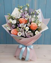 Букет цветов из:  Лизиантусы, Розы, Альстромерии и Гипсофила #REPLACE_PRED# Гарболово