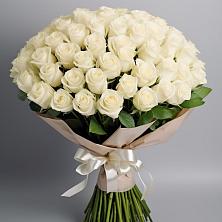 Букет 101 беля роза Белоснежка в Гарболово