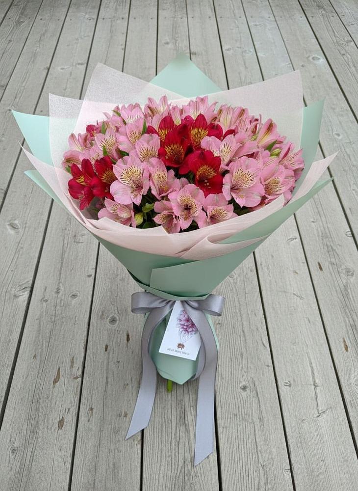 Букет цветов из: Альстромерии в Гарболово