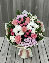Букет цветов из:  Альстромерии, Гвоздики, Розы и Хризантемы в Гарболово