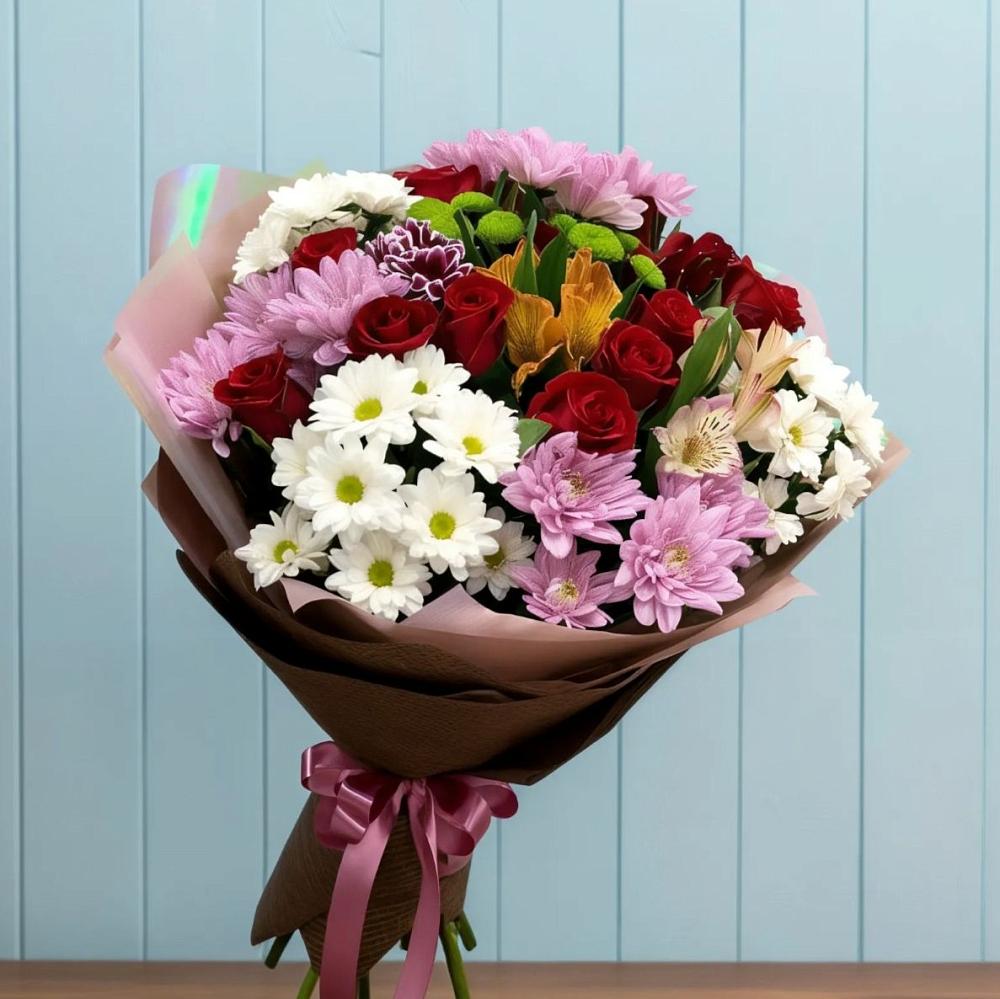 Букет цветов из: Розы, Хризантемы и Альстромерии в Гарболово