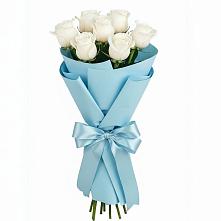 Букет 7 белых роз Проуд в Гарболово