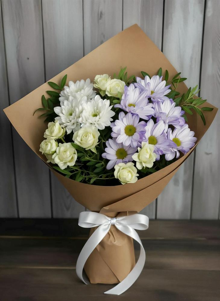 Букет цветов из: Хризантемы и Розы в Гарболово